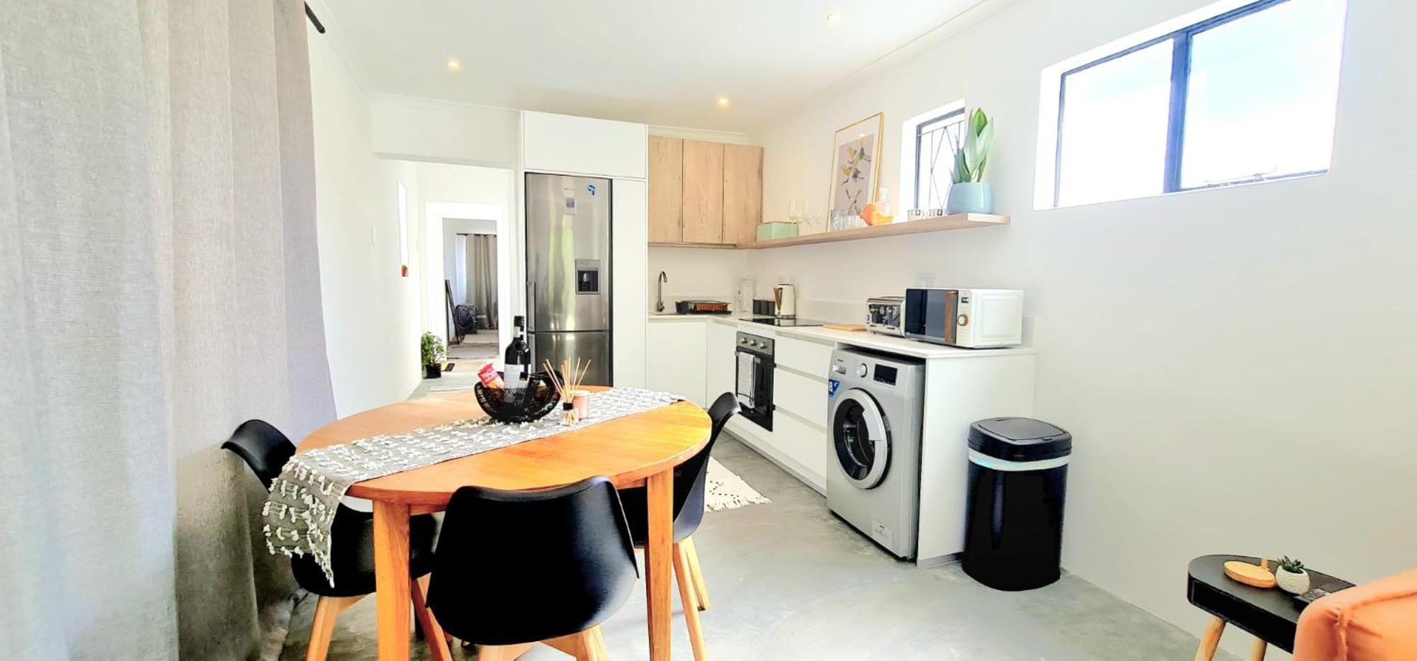 Private 2 Bed Guest With Garden Apartment Cape Town